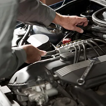 Engines & Transmissions in Saginaw, MI